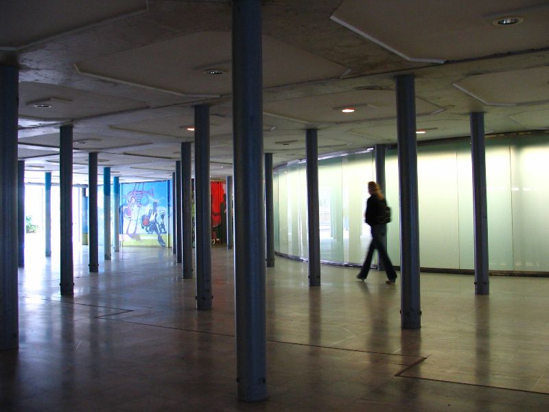 Dfense de s'arrter