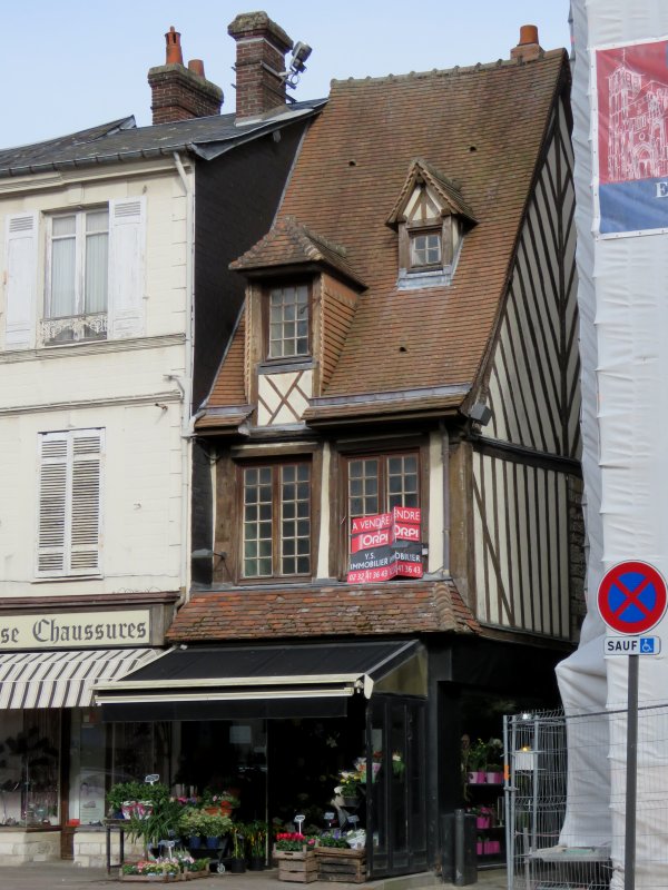 gauche